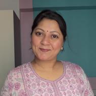 Prachie Handwriting trainer in Noida