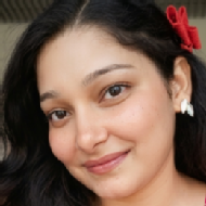 Shivani C. Class 12 Tuition trainer in Noida