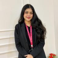 Muskan P. Makeup trainer in Olpad