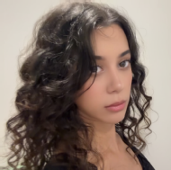 Yumna German Language trainer in Dubai