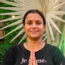 Manisha . Hatha Yoga Classes trainer in Agra