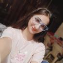 Khushi Y. photo