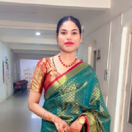 Swati Makeup trainer in Delhi