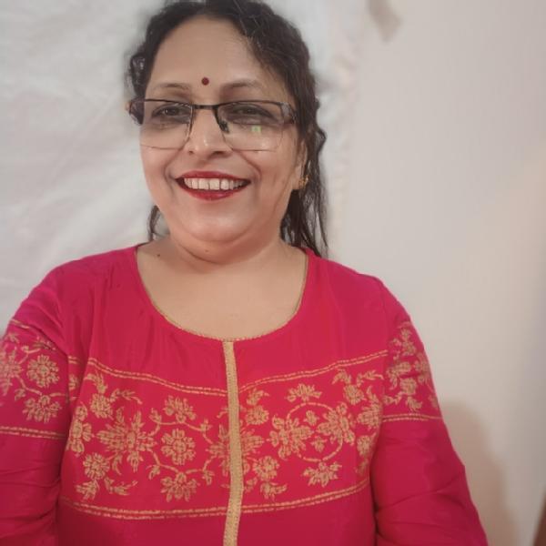 Shraddha T. - Python and AI trainer with 18+ years of industry ...