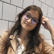 Shikha Digital Marketing trainer in Faridabad