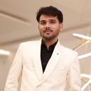 Adil Qureshi photo