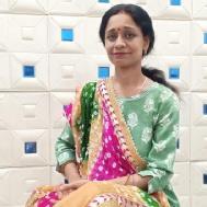 Alka M. Class 8 Tuition trainer in Lucknow