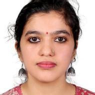 Dr Aiswarya Mohan BAMS Tuition trainer in Parappanpoyil