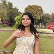 Suhani G. Class 12 Tuition trainer in Faridabad