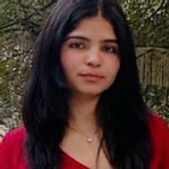 Kashish Class 11 Tuition trainer in Delhi