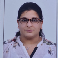 Richa Class 6 Tuition trainer in Delhi