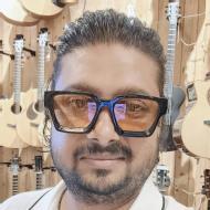 Suman Bhaskar Guitar trainer in Mumbai