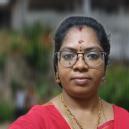 Suganya photo