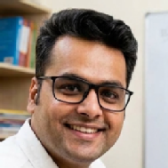 Vikas Gupta BCom Tuition trainer in Thane