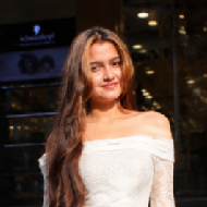 Pooja S. Class 12 Tuition trainer in Delhi