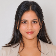 Vaibhavi S. Makeup trainer in Pune