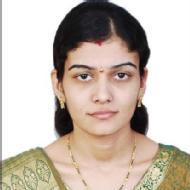 Anjali Class 12 Tuition trainer in Mumbai