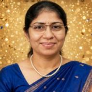 Minakshi Class 12 Tuition trainer in Noida