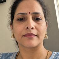 Kavita V. Class I-V Tuition trainer in Pune