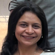 Neha V. Yoga trainer in Mumbai
