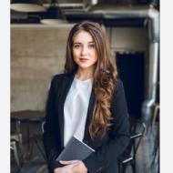 Pooja Class 8 Tuition trainer in Noida