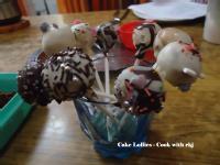 Cake lollies
