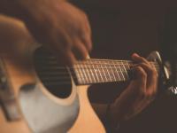 Guitar Masterclass: The very basics of guitar and music 