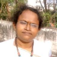 Sampathi Kavitha Shorthand trainer in Karim Nagar