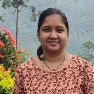 R Vidhya V. Tailoring trainer in Bangalore Rural