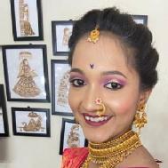 Nilam A. Makeup trainer in Pune