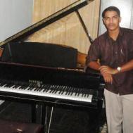 Joseph Paul Keyboard trainer in Thrissur