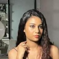 Neha Makeup trainer in Delhi