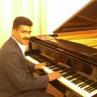 Suneesh Thomas Keyboard trainer in Bangalore