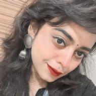 Vishakha Makeup trainer in Delhi