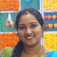 Gayathri Vocal Music trainer in Bangalore