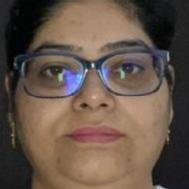 Namrata S. Class I-V Tuition trainer in Gurgaon