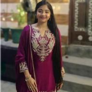 Shreya Class 12 Tuition trainer in Delhi