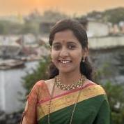 Pallavi Class 12 Tuition trainer in Mumbai