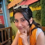 Dr. Shristi Class 9 Tuition trainer in Jaipur