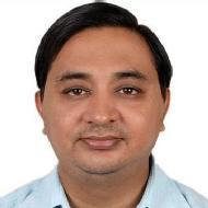 Dr. Tejwani Ashok Baldev Class 12 Tuition trainer in Vadodara