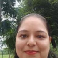 Charu G. Class I-V Tuition trainer in Noida