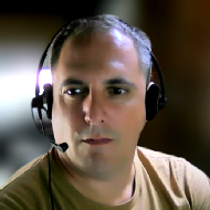Nicolas Linzuain French Language trainer in Paris
