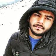 Ajay Chauhan Stock Market Trading trainer in Agra
