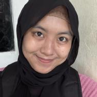 Ratu Putri I. Spoken English trainer in Kota Cilegon