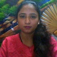 Nazmeen S. Class 7 Tuition trainer in Niphad