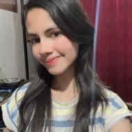 Devyanshi Class 6 Tuition trainer in Delhi