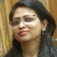 Neha Class 11 Tuition trainer in Delhi