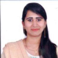 Khairunnisa B. Kids Coding trainer in Bheemunipatnam