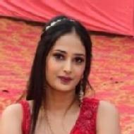 Anjali Class 12 Tuition trainer in Delhi