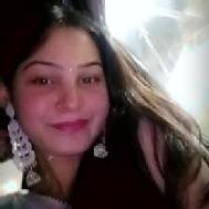 Divya Class 9 Tuition trainer in Delhi